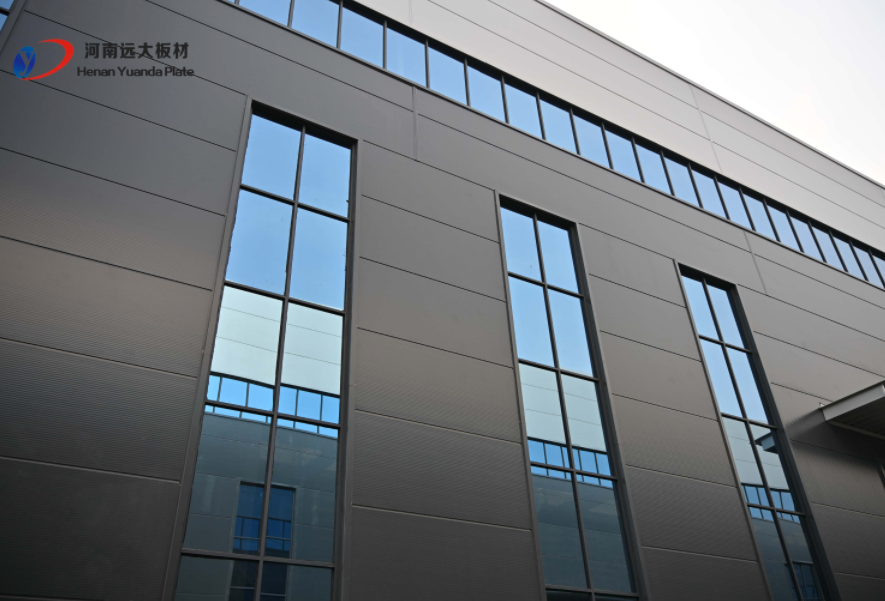 聚氨酯夾芯板：高效節(jié)能，防火防水，為建筑護(hù)航(圖3)